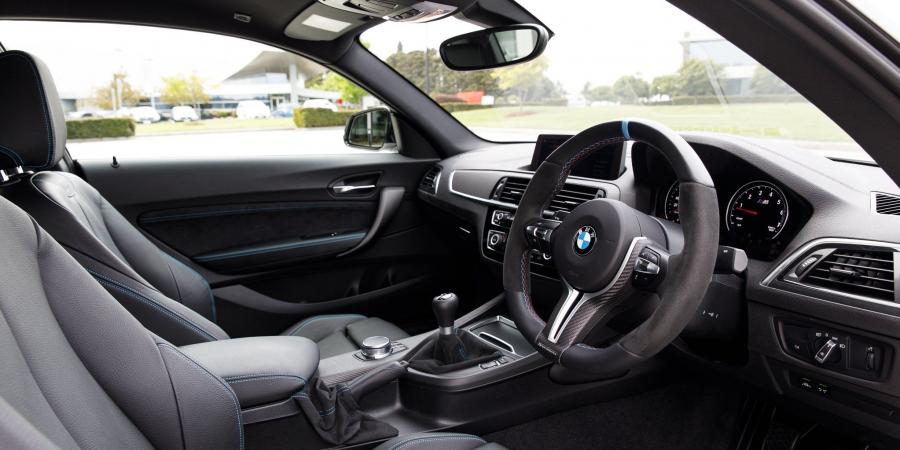 Интерьер BMW M2 Coupe Pure (F87) 2017 года  (AU) (фото 18 из 27)